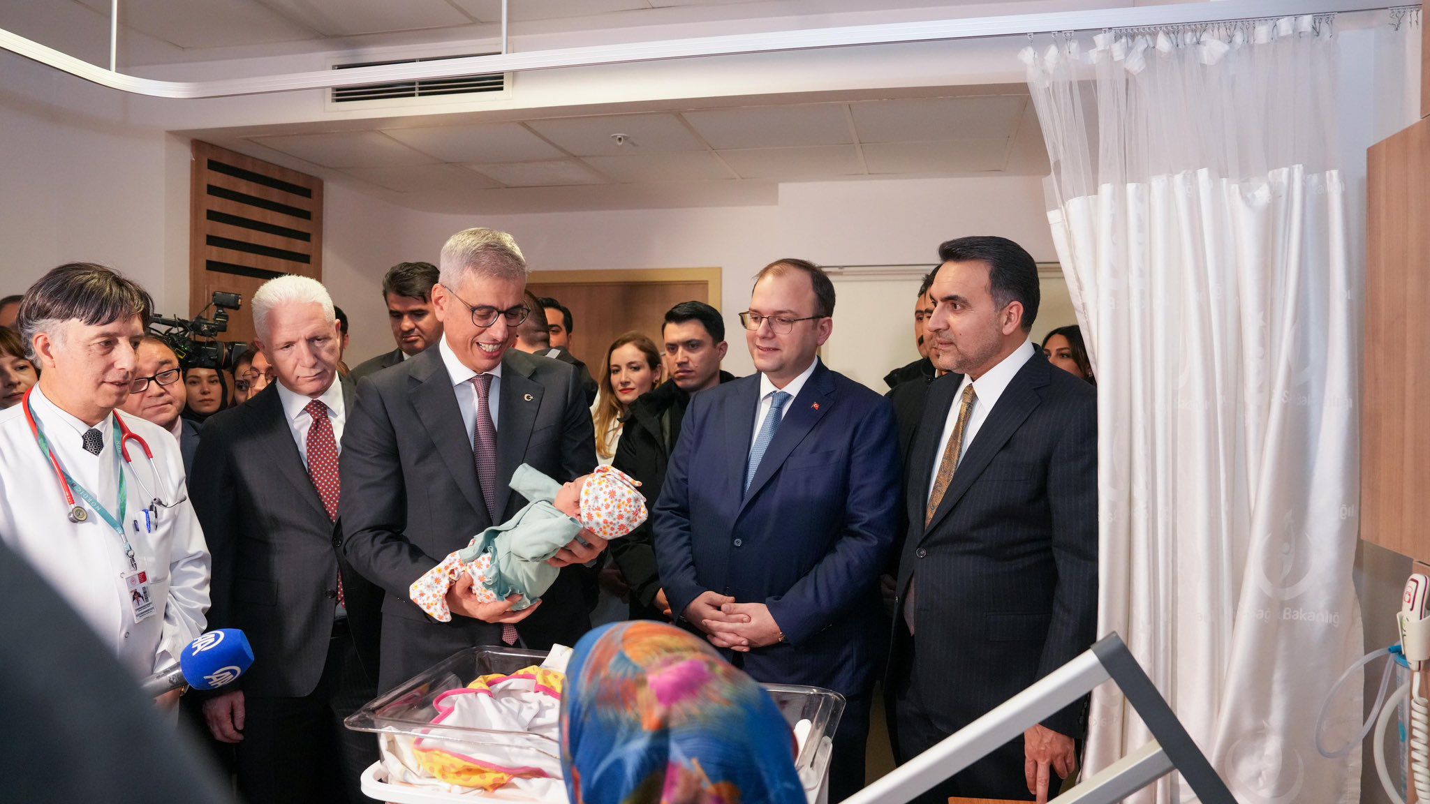 Sağlık Bakanı Prof. Dr. Kemal Memişoğlu’ndan Yeni Yılın İlk Gününde Sarıyer’e Ziyaret